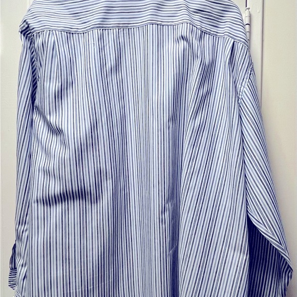 Van Heusen business dress shirt in white with a blue Bundle for more savings - Picture 6 of 6